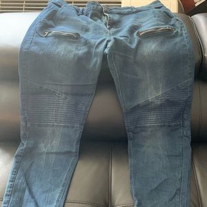 Bee & Ceci jeans size 20